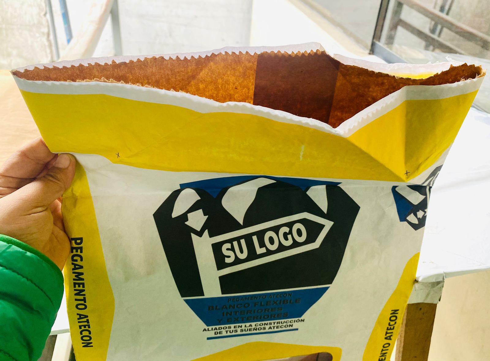 Saco de papel kraft boca abierta