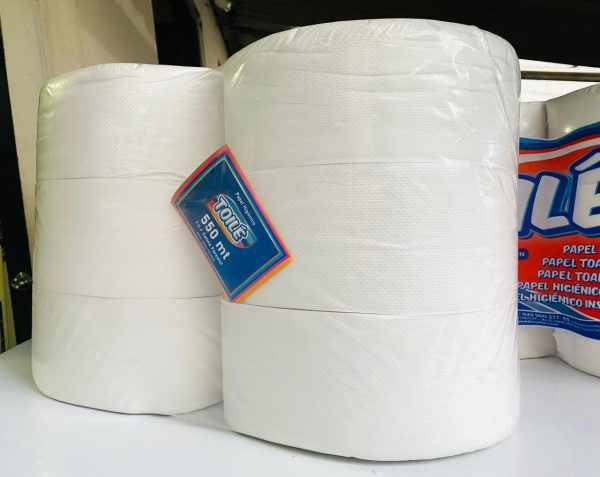 Papel higienico Institucional de 550 mts